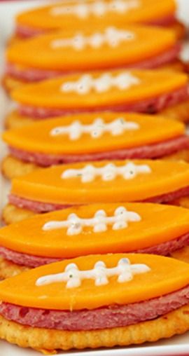 Football bites with sausage, cheddar and ranch